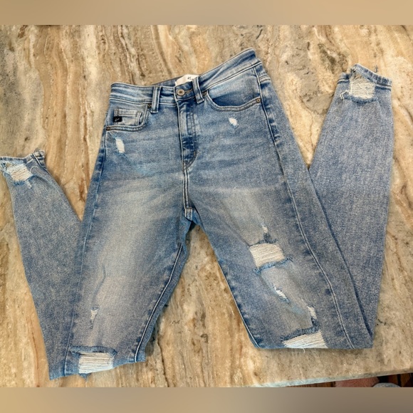 Women’s KANCAN High rise distressed skinny jeans- Size 5 - Picture 3 of 6